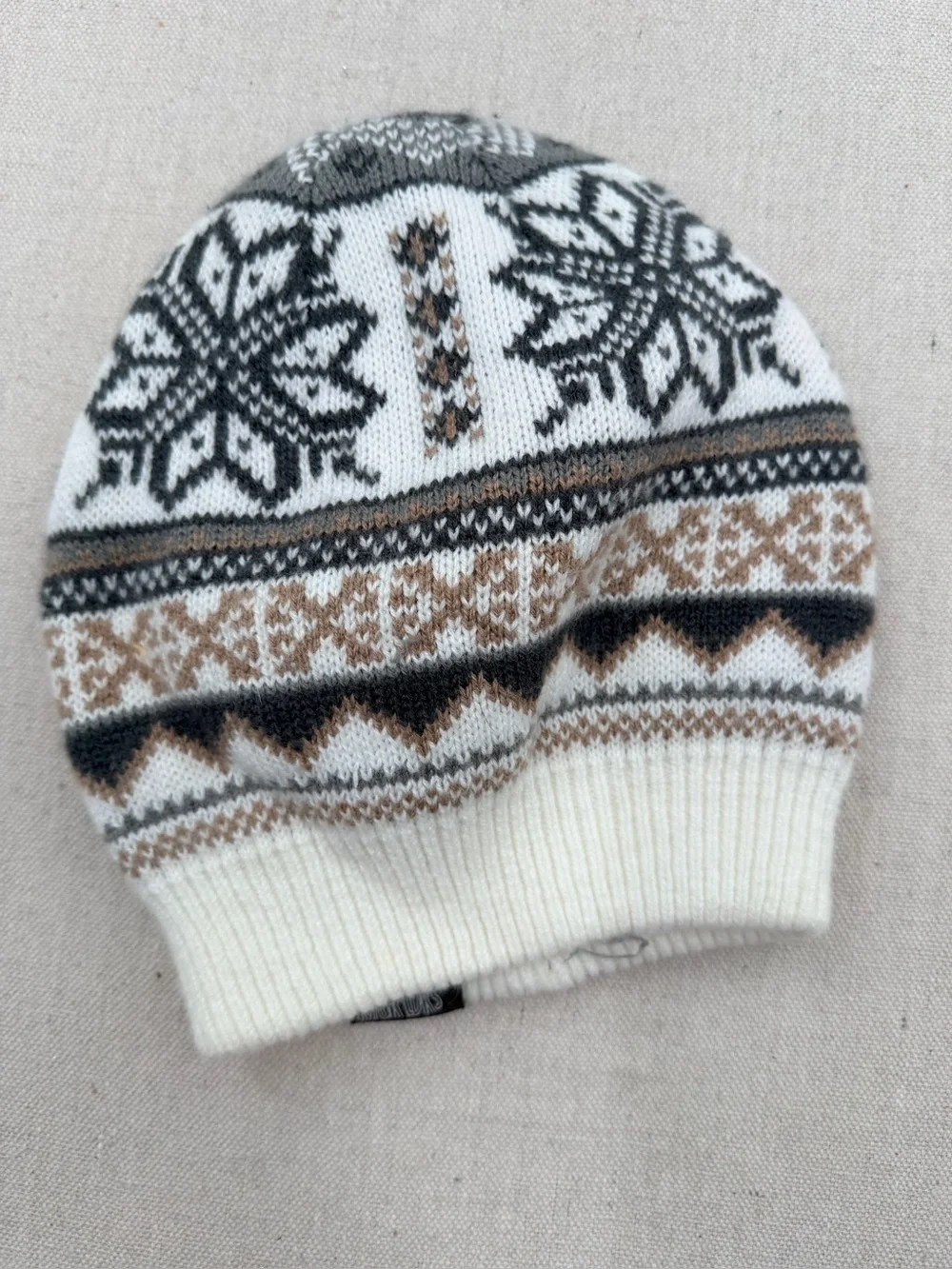Muk Luks Knit Beanie — Ivory, Gray & Tan